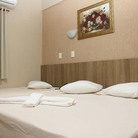 Hotel Chaves Pompeu  Екстер'єр фото