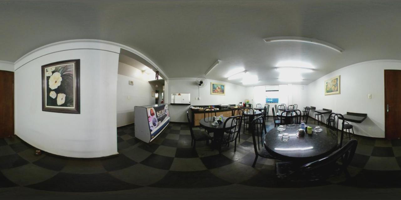 Hotel Chaves Pompeu  Екстер'єр фото
